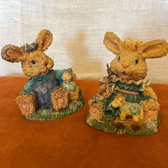 Adorable playful  Bunny Figurines - Picture 1 of 4